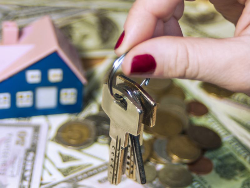Renting vs. Buying – Pros and Cons Renting vs. Buying – Pros and Cons